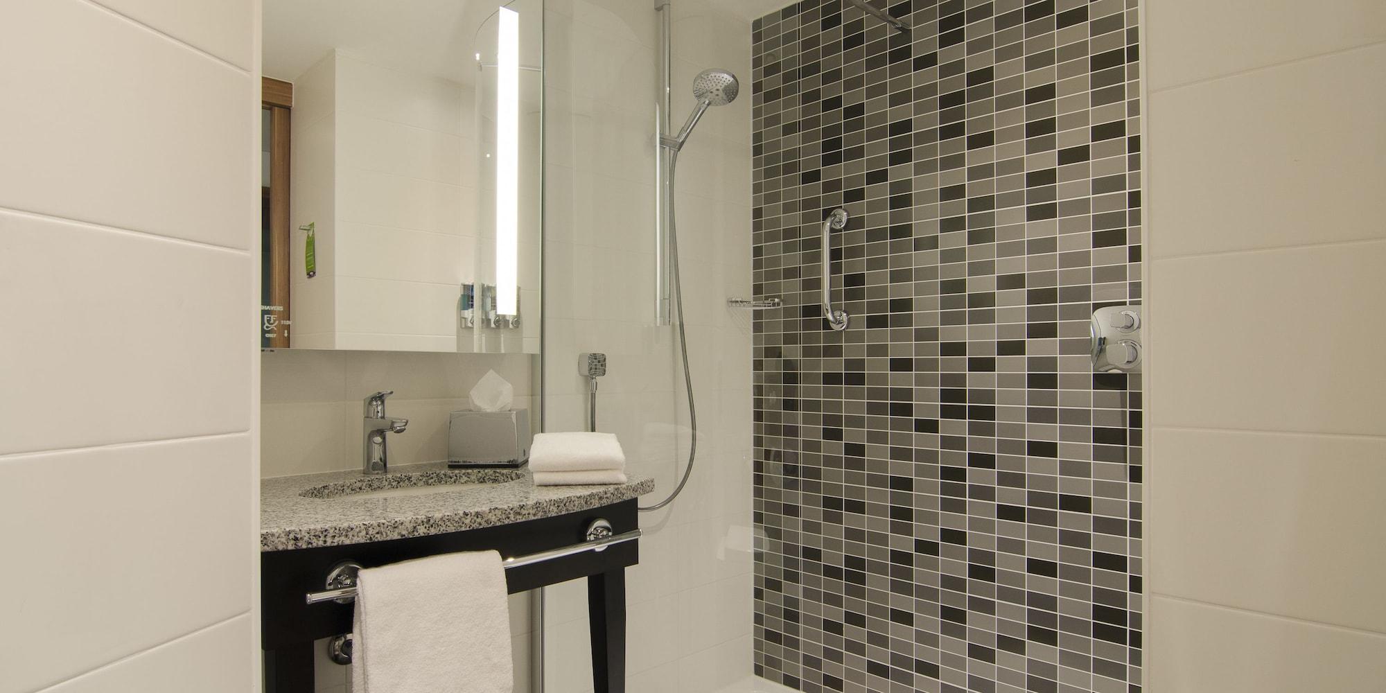 Hampton By Hilton Munich City West Екстериор снимка
