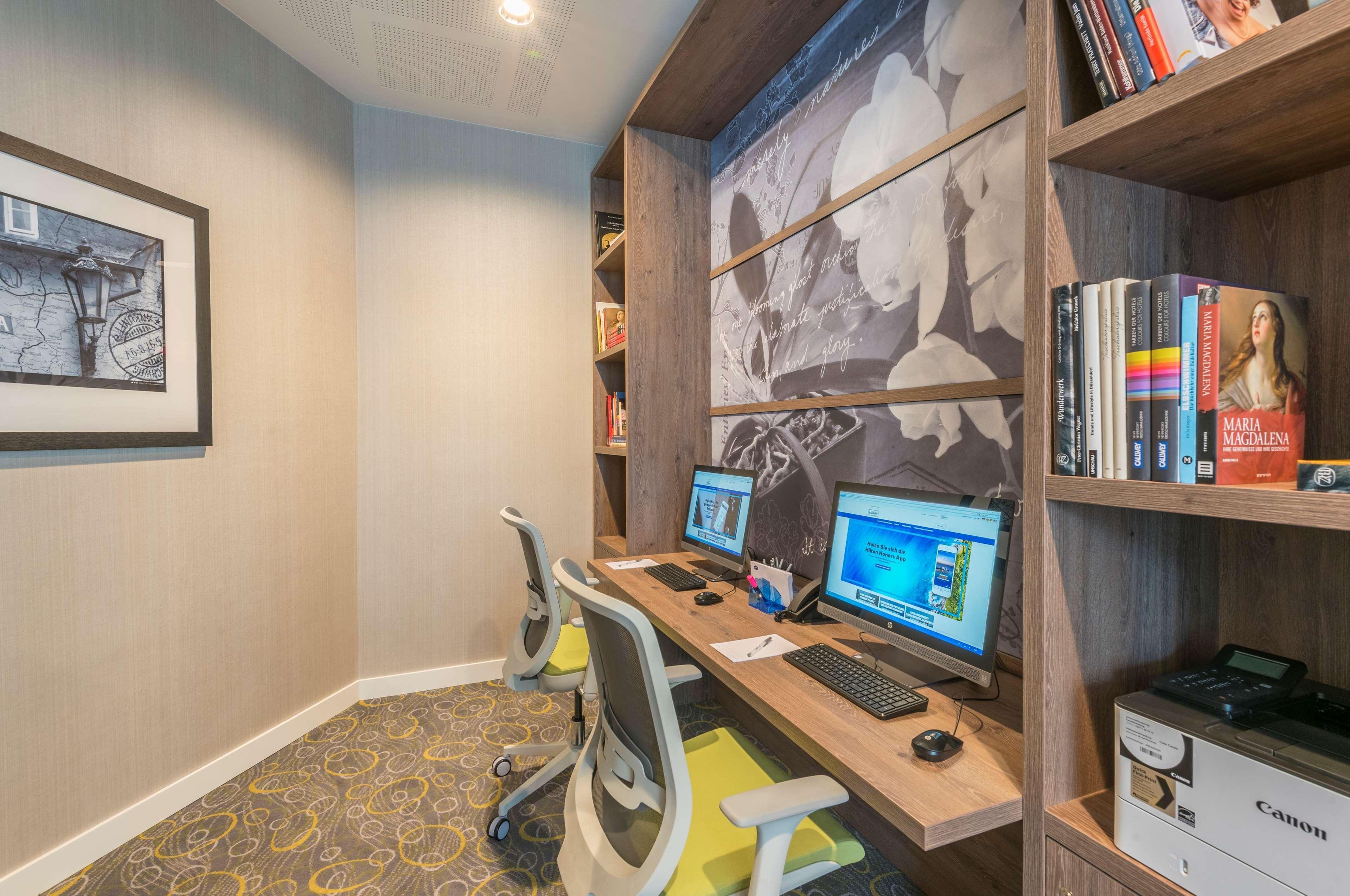Hampton By Hilton Munich City West Екстериор снимка