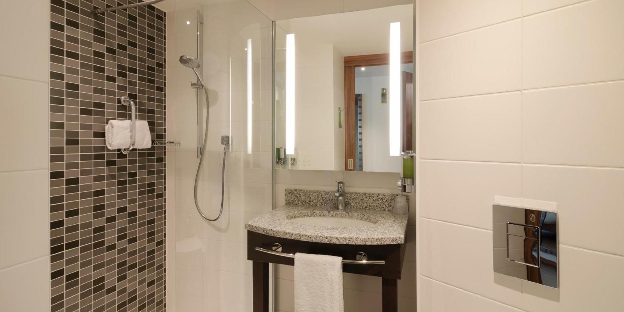 Hampton By Hilton Munich City West Екстериор снимка